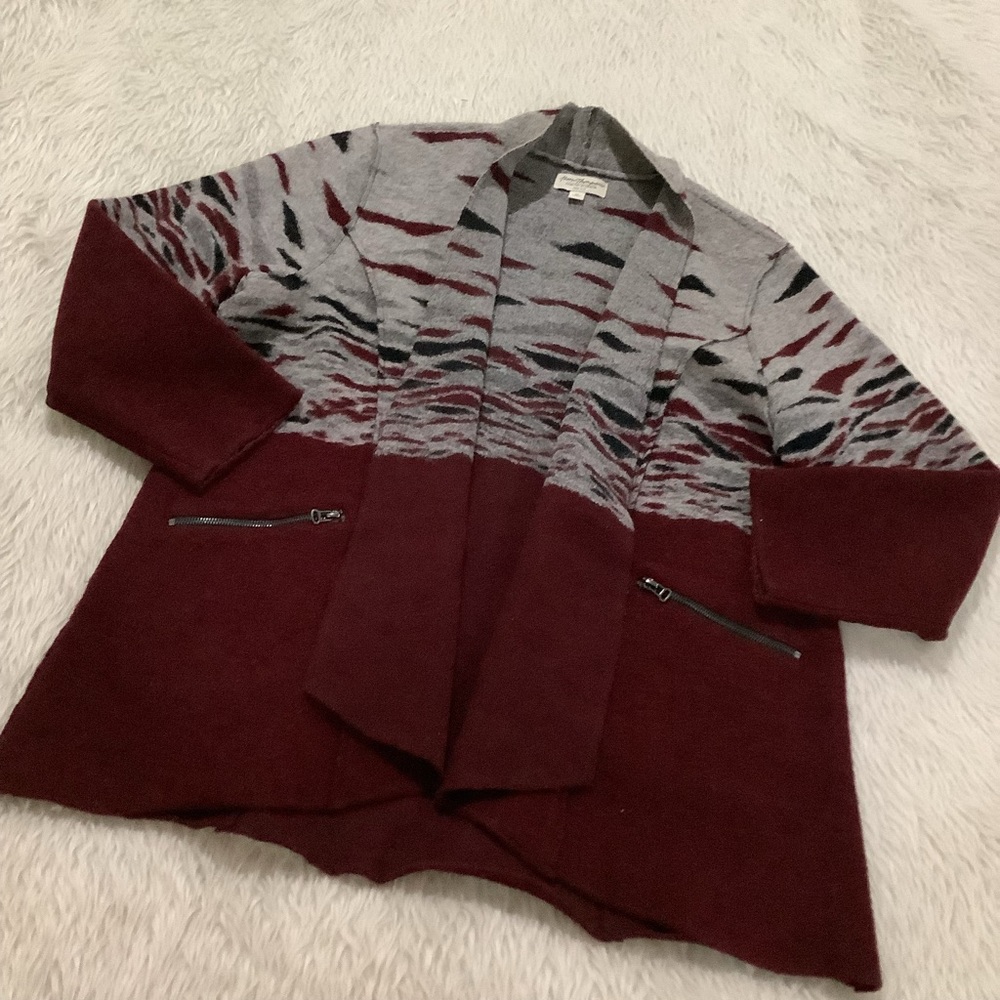 Norm Thompson women’s open cardigan red gray wool winter warm sweater si…